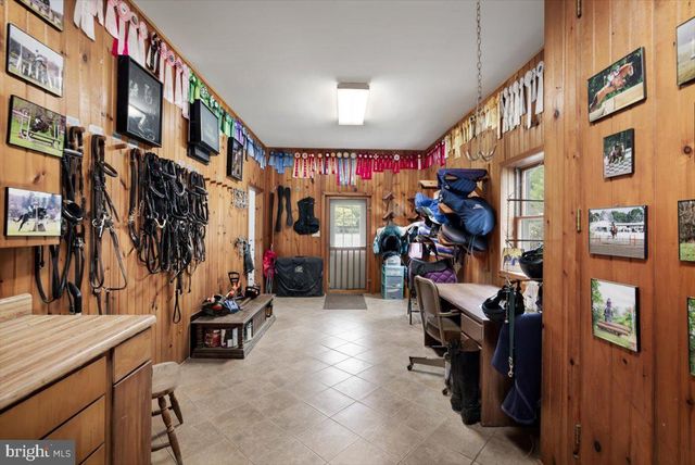 19606 RIDGESIDE RD, Bluemont, VA 20135