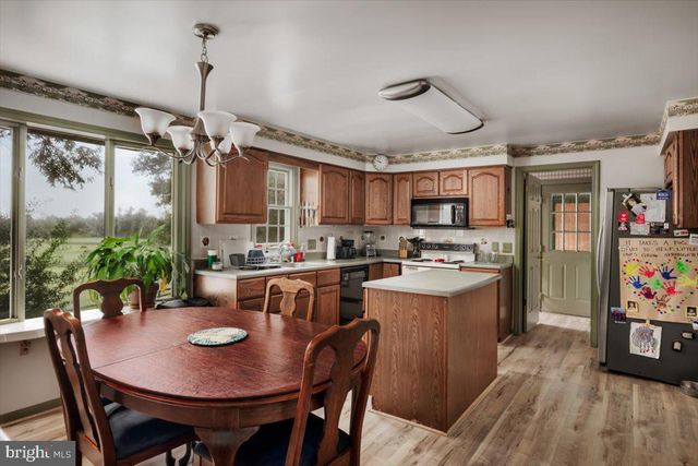 19606 RIDGESIDE RD, Bluemont, VA 20135