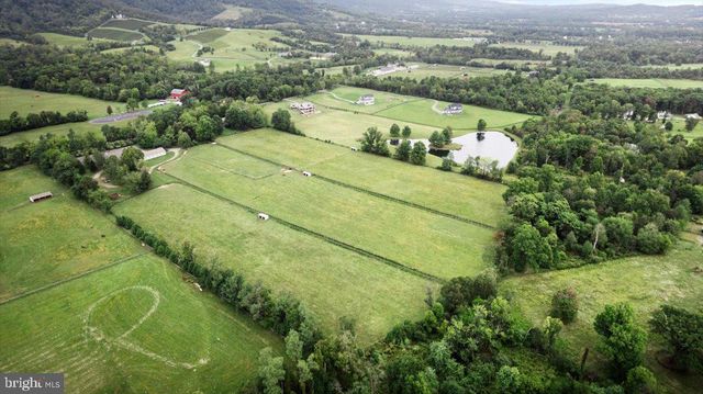 19606 RIDGESIDE RD, Bluemont, VA 20135