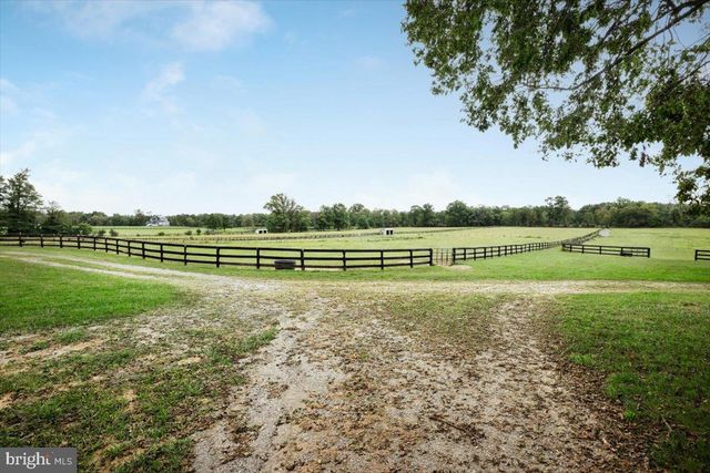 19606 RIDGESIDE RD, Bluemont, VA 20135