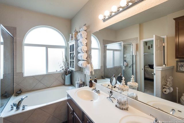 12050 TEXANA COVE, San Antonio, TX 78253