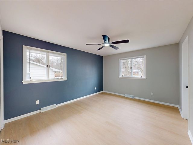 7453 Hollycroft Lane, Mentor, OH 44060