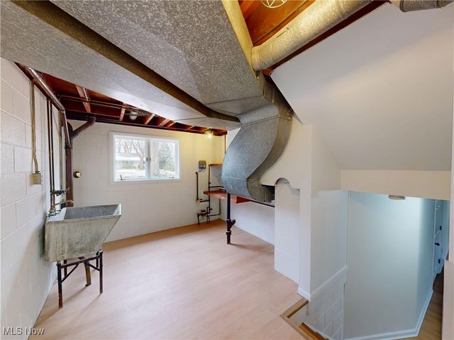 7453 Hollycroft Lane, Mentor, OH 44060