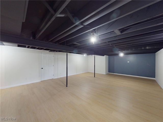 7453 Hollycroft Lane, Mentor, OH 44060