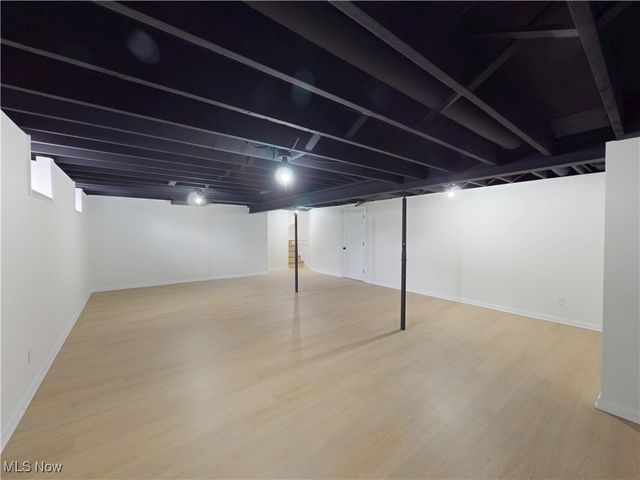 7453 Hollycroft Lane, Mentor, OH 44060