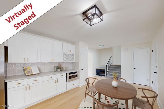 7453 Hollycroft Lane, Mentor, OH 44060