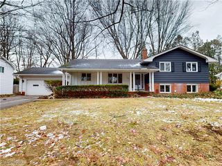 7453 Hollycroft Lane, Mentor, OH 44060