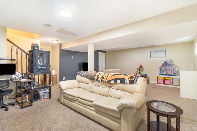 1575 Apple Court, Batavia Twp, OH 45102