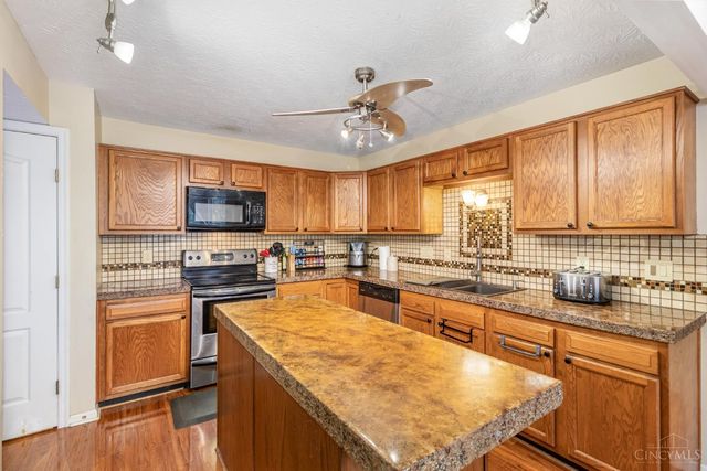 1575 Apple Court, Batavia Twp, OH 45102