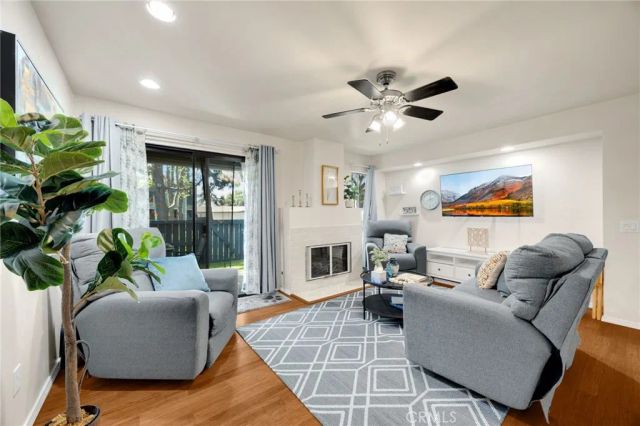 7304 Quill Dr. 182, Downey, CA 90242