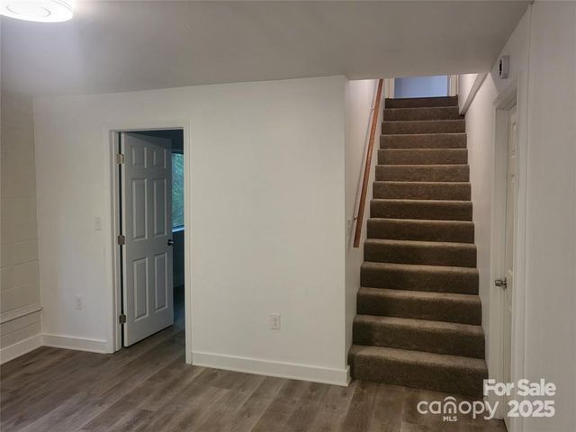 4731 Highlake Drive, Charlotte, NC 28215