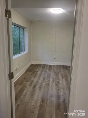 4731 Highlake Drive, Charlotte, NC 28215