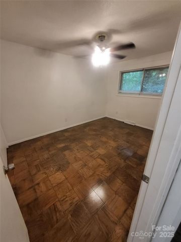 4731 Highlake Drive, Charlotte, NC 28215