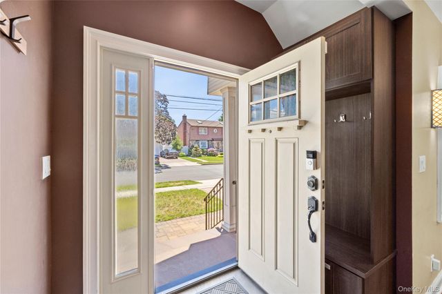 1801 Gerald Avenue, East Meadow, NY 11554