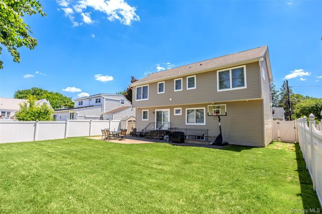 1801 Gerald Avenue, East Meadow, NY 11554
