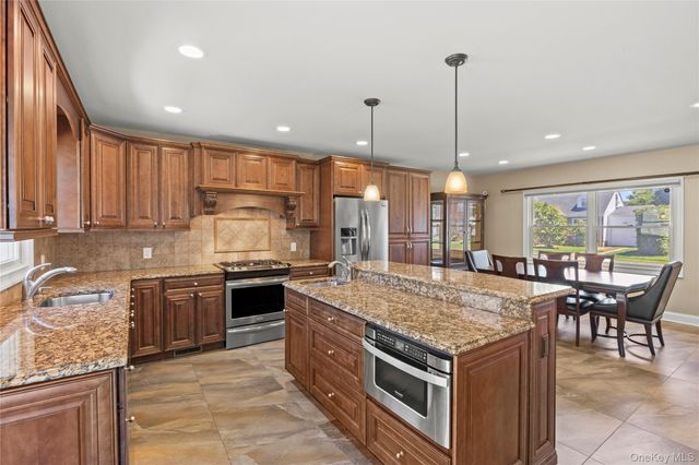 1801 Gerald Avenue, East Meadow, NY 11554