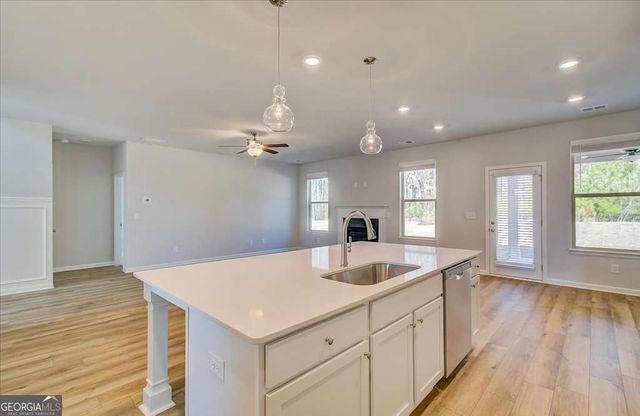 416 Hatcher Court, Hampton, GA 30228