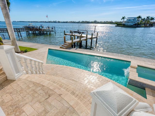 1500 CARIBBEAN DRIVE, Sarasota, FL 34231