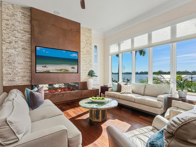 1500 CARIBBEAN DRIVE, Sarasota, FL 34231