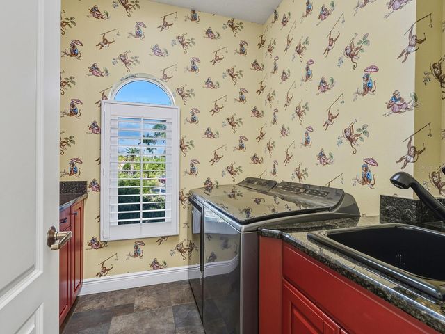 1500 CARIBBEAN DRIVE, Sarasota, FL 34231