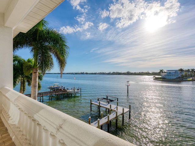 1500 CARIBBEAN DRIVE, Sarasota, FL 34231