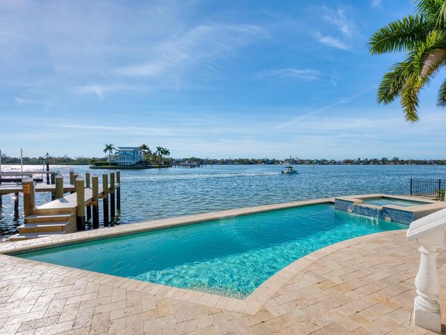 1500 CARIBBEAN DRIVE, Sarasota, FL 34231