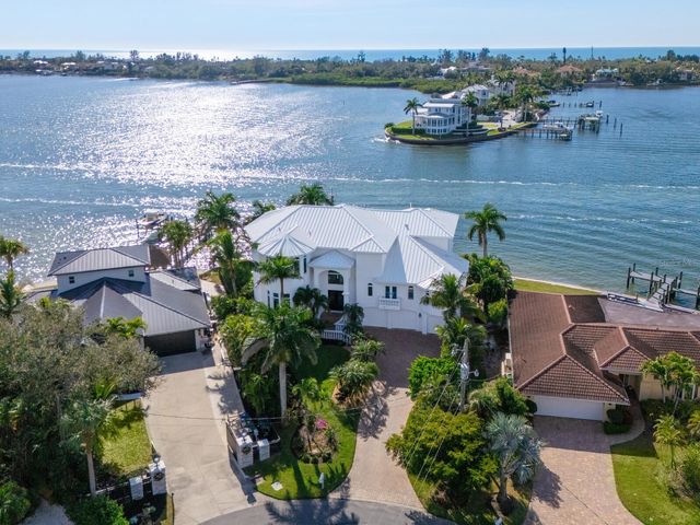 1500 CARIBBEAN DRIVE, Sarasota, FL 34231