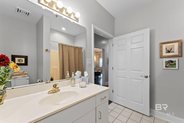 100 Peninsula Boulevard A 402, Gulf Shores, AL 36542