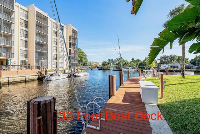 18 Royal Palm Way Way 109, Boca Raton, FL 33432