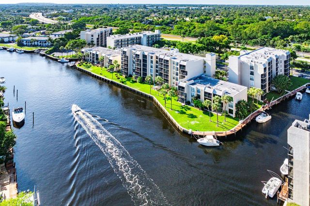 18 Royal Palm Way Way 109, Boca Raton, FL 33432