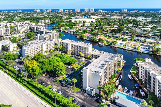 18 Royal Palm Way Way 109, Boca Raton, FL 33432