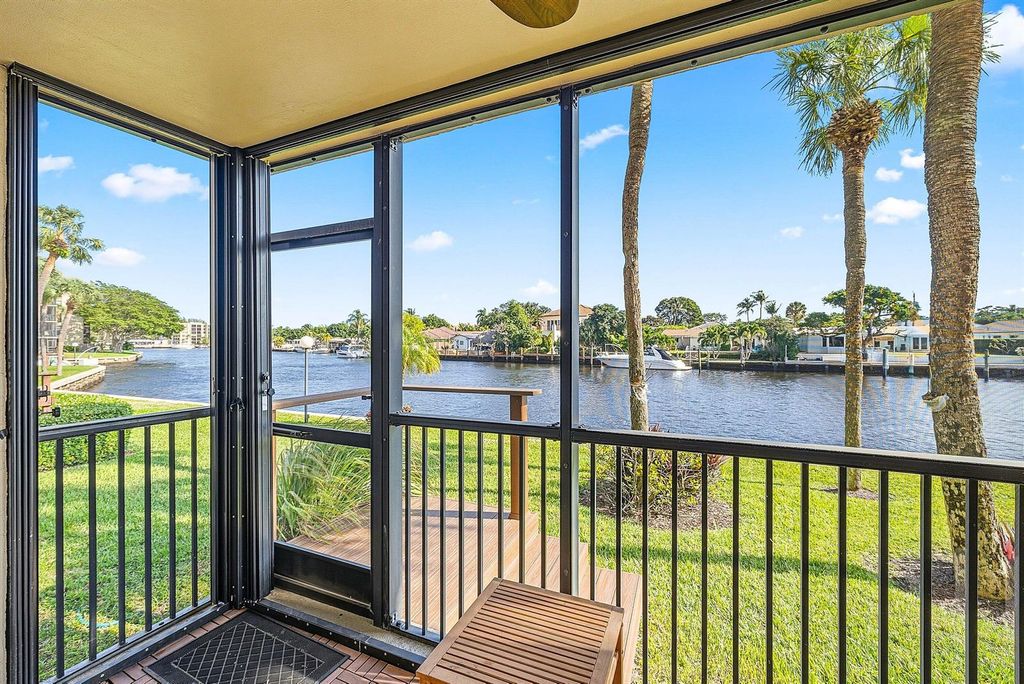 18 Royal Palm Way Way 109, Boca Raton, FL 33432