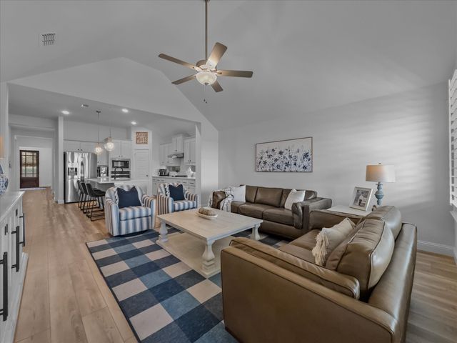 363 Misty Meadow Lane, Lavon, TX 75166