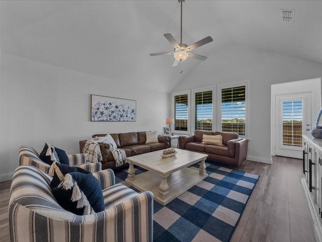 363 Misty Meadow Lane, Lavon, TX 75166