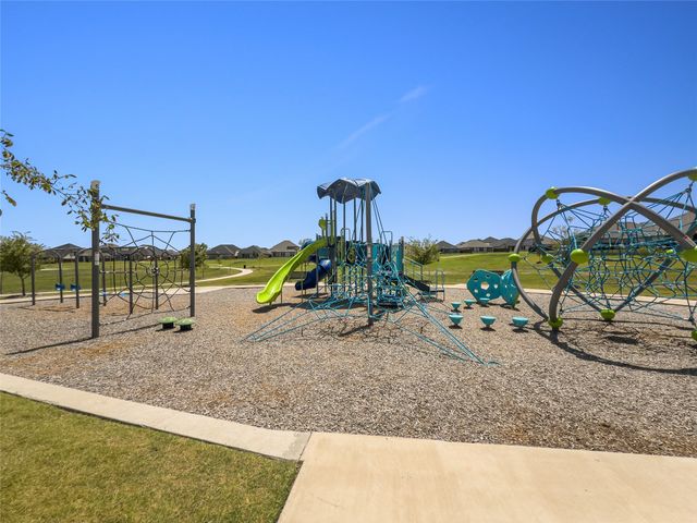 363 Misty Meadow Lane, Lavon, TX 75166