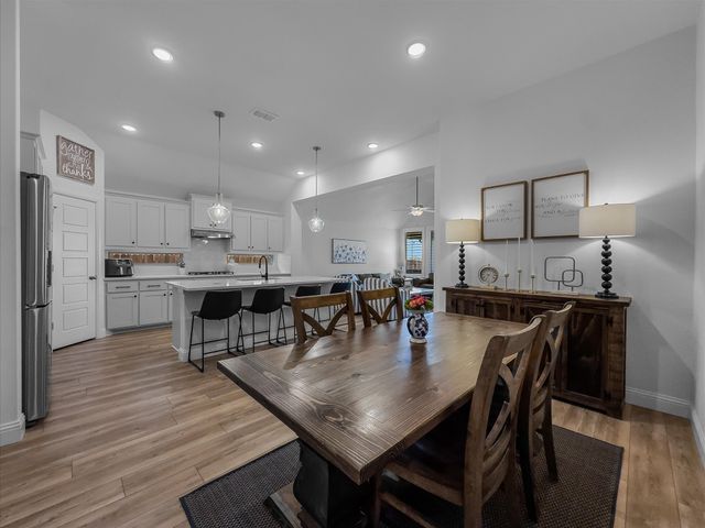 363 Misty Meadow Lane, Lavon, TX 75166