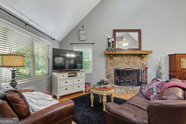 22 River Run Drive, Murphy, NC 28906
