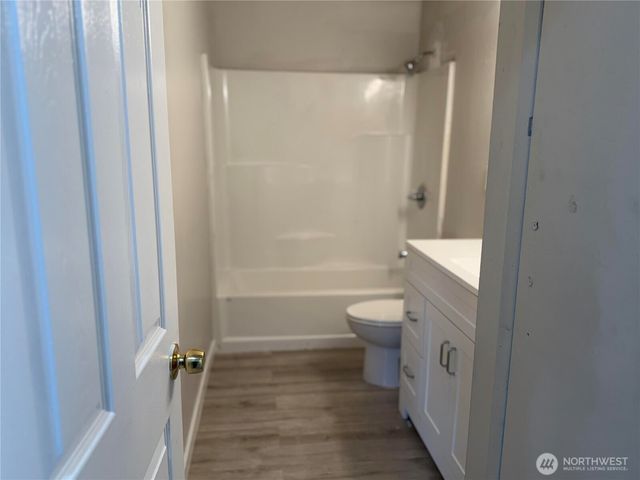 31441 SW 32nd Avenue, Federal Way, WA 98023