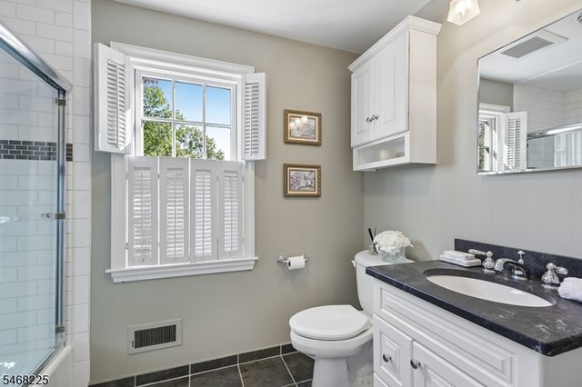 4 MANOR HILL RD, Summit City, NJ 07901