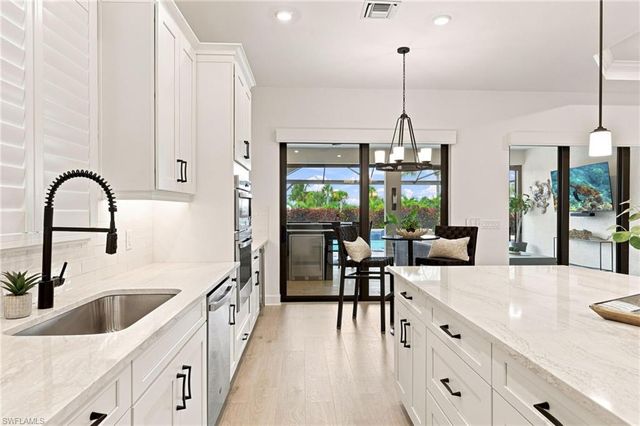 15633 Triesta LN, Naples, FL 34114