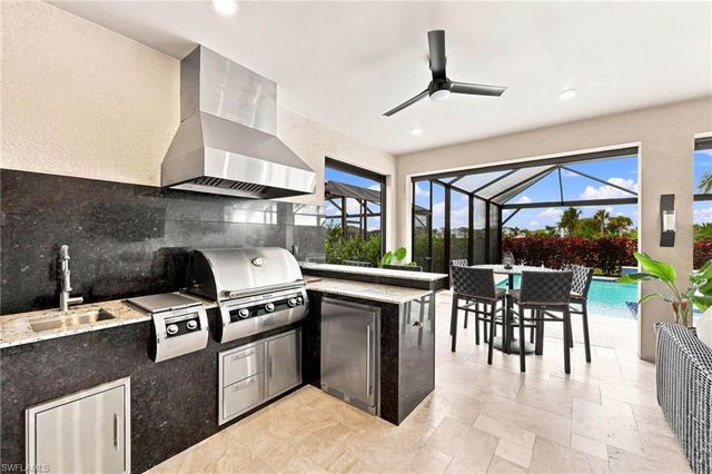 15633 Triesta LN, Naples, FL 34114