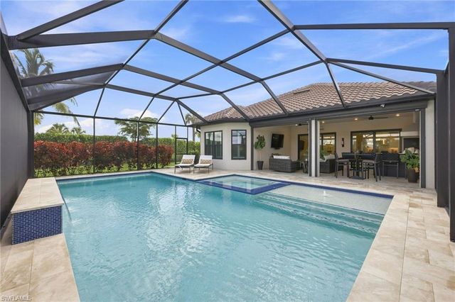 15633 Triesta LN, Naples, FL 34114