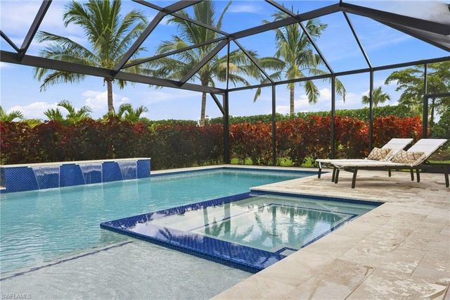 15633 Triesta LN, Naples, FL 34114