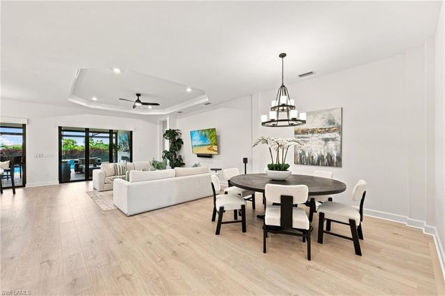 15633 Triesta LN, Naples, FL 34114