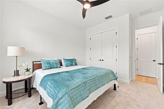 15633 Triesta LN, Naples, FL 34114