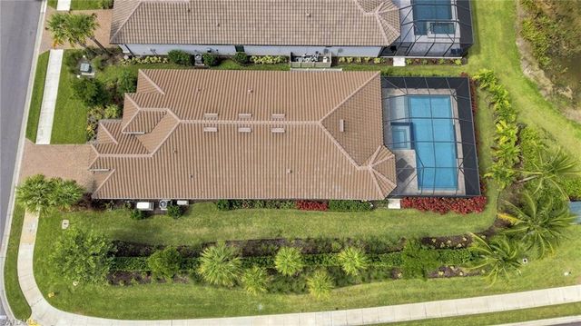 15633 Triesta LN, Naples, FL 34114