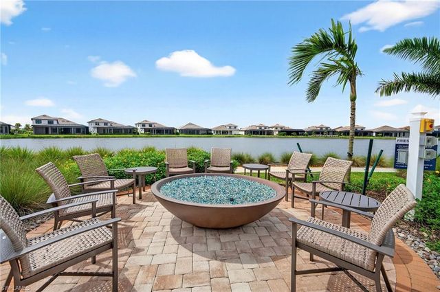 15633 Triesta LN, Naples, FL 34114