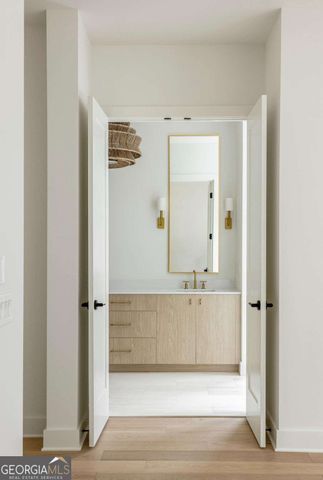 11560 Serenbe Lane, Chattahoochee Hills, GA 30268