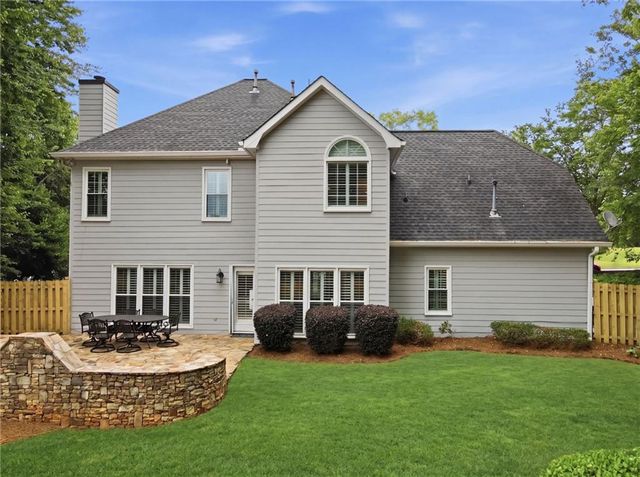405 Briars Bend, Alpharetta, GA 30004