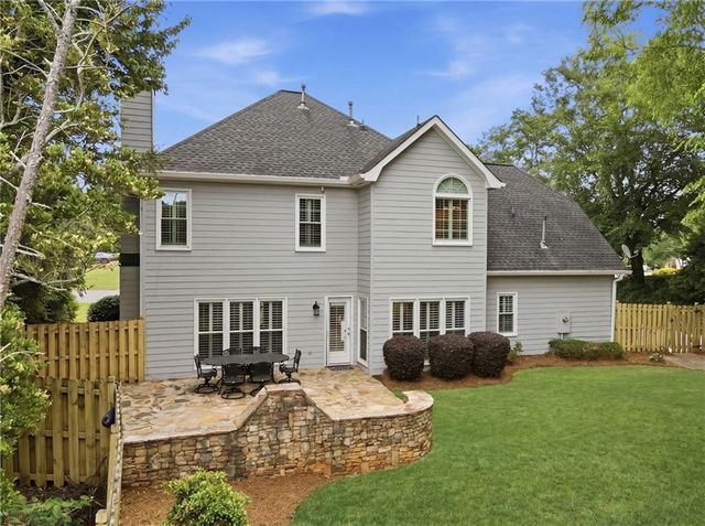405 Briars Bend, Alpharetta, GA 30004
